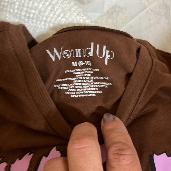 Women’s graphic Tee NWT - Picture 3 of 4